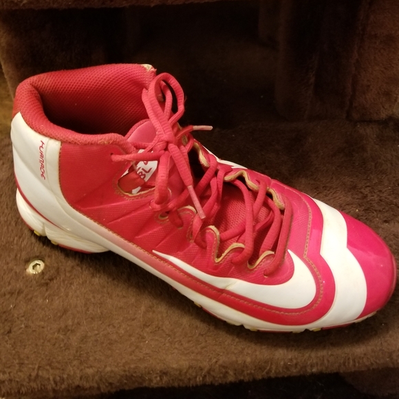 🎳 NICKY HURACHE🏓 - Picture 2 of 5